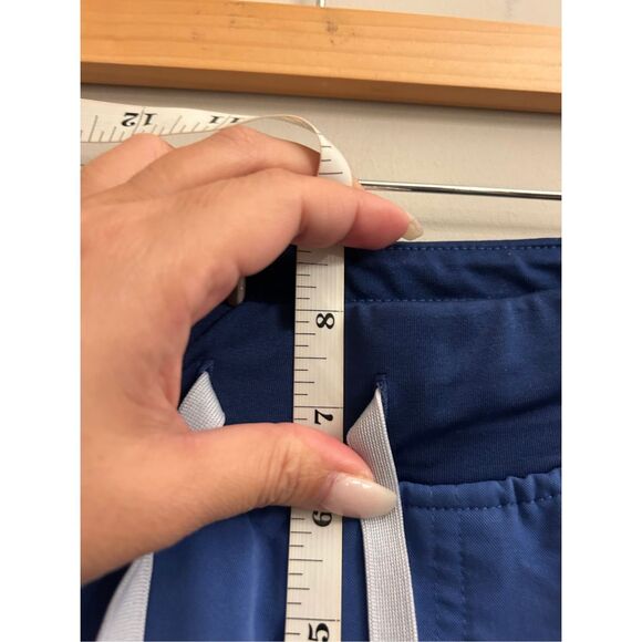 FIGS Scrubs set Catalina Top and Zamora Joggers (petite) XXS in royal blue - Picture 11 of 14